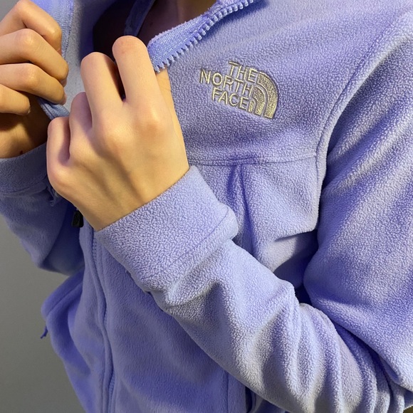 The North Face Fleece Sweater - Picture 2 of 5